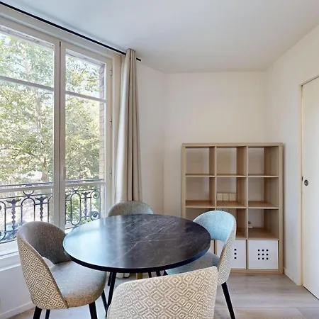 155 Georges - Superbe A Apartment